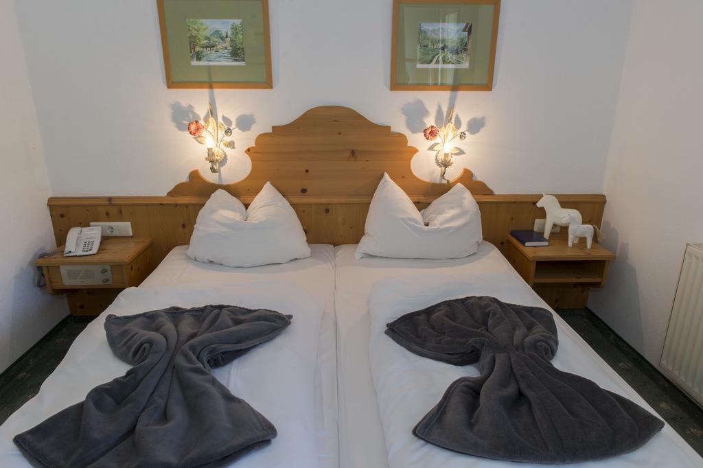 Gutshof Wolfgangsee Resort & Event Hotel Штробль Экстерьер фото
